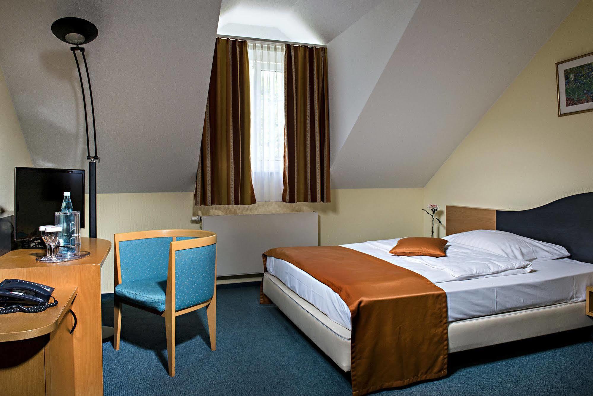 H+ Hotel Erfurt Eksteriør billede